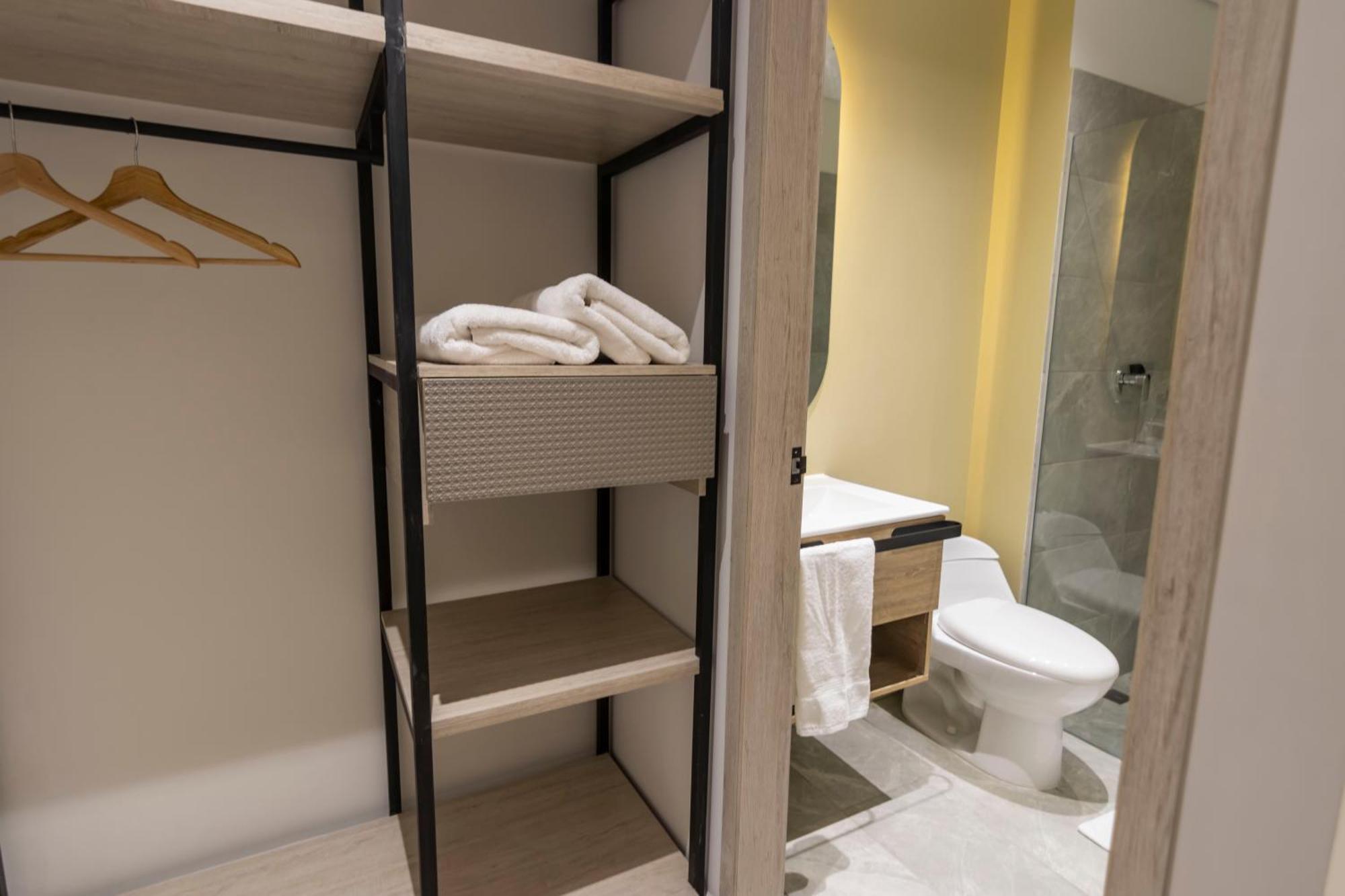 Sonata 44 Hotel Laureles Медельин Экстерьер фото