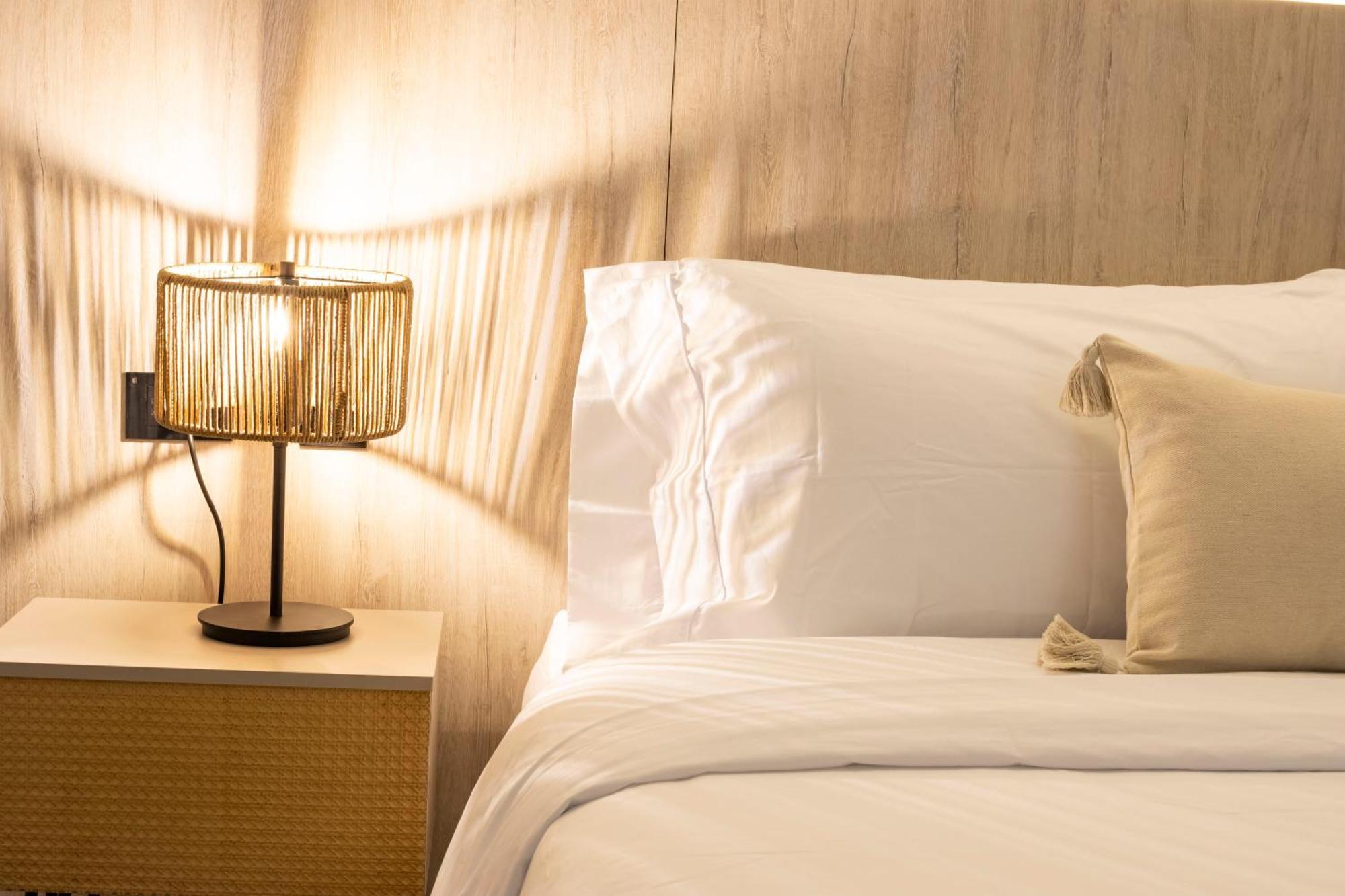 Sonata 44 Hotel Laureles Медельин Экстерьер фото