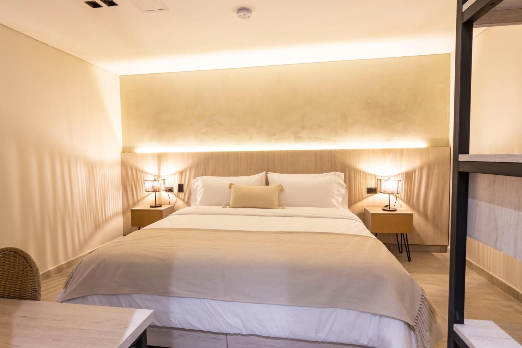 Sonata 44 Hotel Laureles Медельин Экстерьер фото