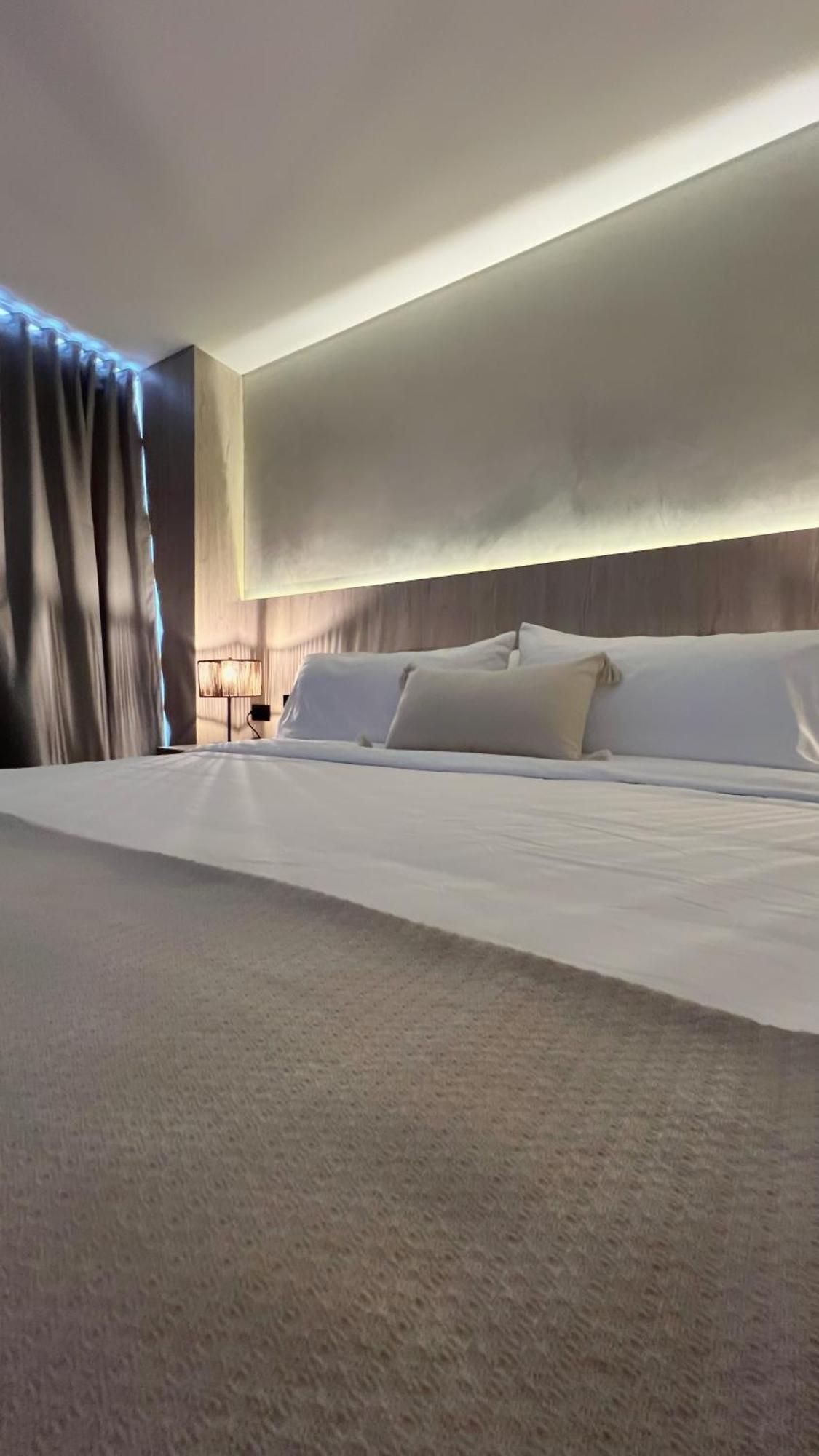 Sonata 44 Hotel Laureles Медельин Экстерьер фото